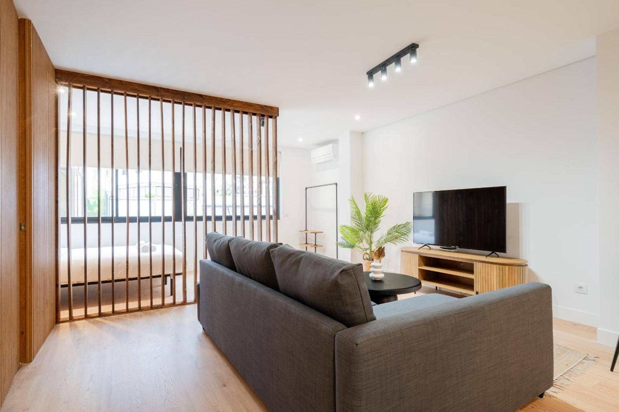 Apartamento Reformado Para 6 Personas En Plena Gran Via Alquiler Temporal Madrid Exterior foto