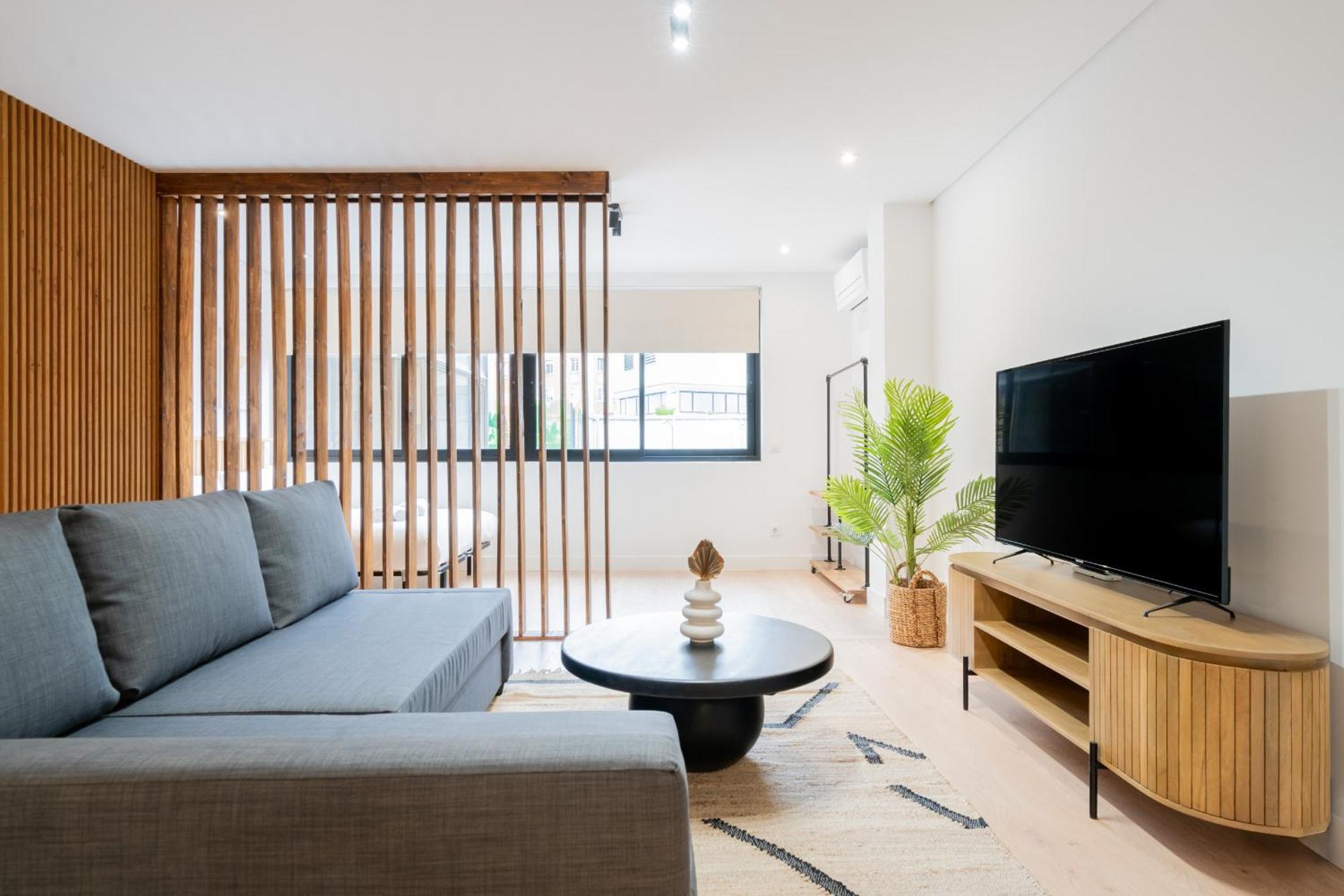 Apartamento Reformado Para 6 Personas En Plena Gran Via Alquiler Temporal Madrid Exterior foto